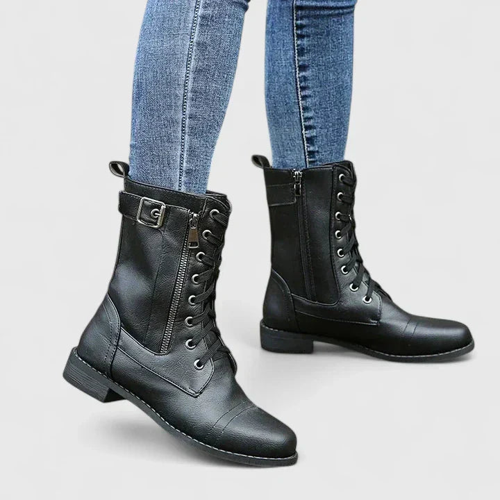 ELA | Lovisa